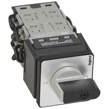 PR12 Переключатель кулачковый для амперметра 3 Ti независимый расцепитель 22